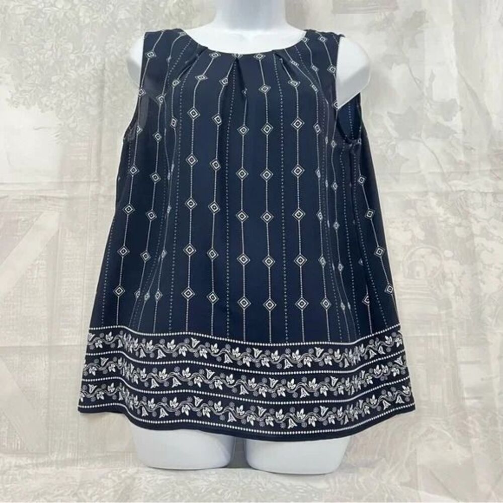 LOFT Outlet Women's Size Small Floral geometric Sleeveless Blouse Top pleaded